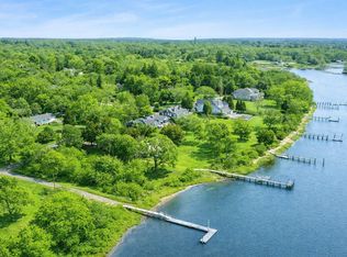 12 Hilo Dr, Shelter Island, NY 11964