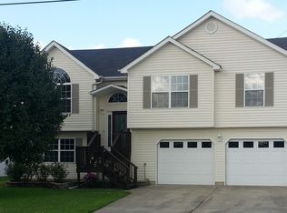 619 Colony Cir, Fort Oglethorpe, GA 30742