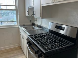 4692 State Rd #5, Cleveland, OH 44109