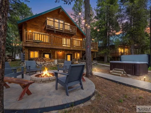 3724 Snake River Rd, Island Park, ID 83429