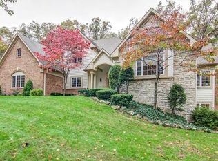 1387 Lake Hollow Dr, Defiance, MO