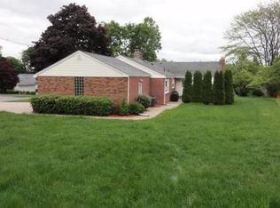 156 Pleasant St, Lexington, MA 02421