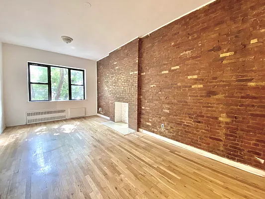 Rented by Best Apartments North Inc | media 13