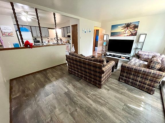 5th image of N113W15511 Francese Dr #3