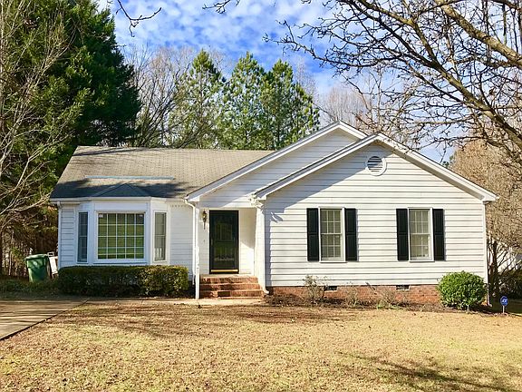 Front of Home - One Level - 3 Bedroom - 2 Bath