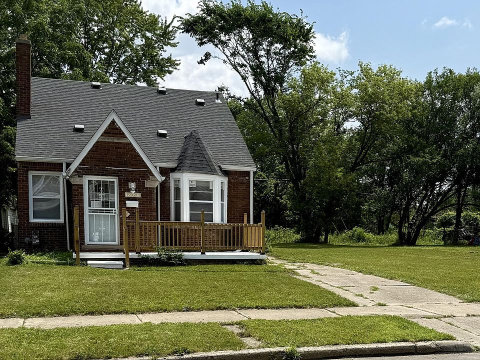 1st image of 18050 Goulburn Ave