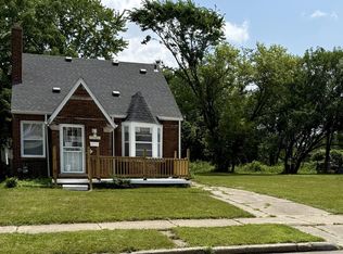 18050 Goulburn Ave, Detroit, MI 48205