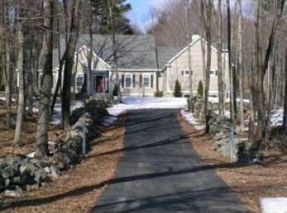 373 Bedford Rd, New Boston, NH 03070