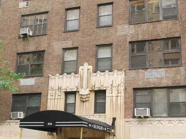 414 East 52nd Street image 1 of 9