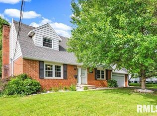 959 Washington Ave, Galesburg, IL 61401