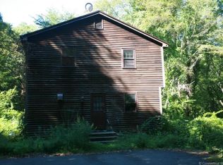 152 Jobs Pond Rd, Portland, CT 06480