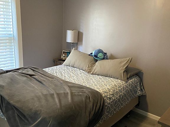 2nd image of 2261 W Diversey Ave #1