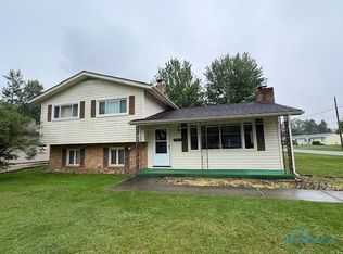 23695 2nd St, Grand Rapids, OH