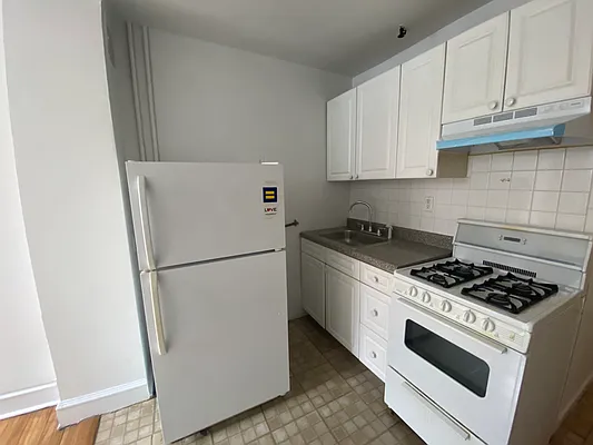 Rented by Compass | media 8