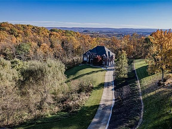 2nd image of 5022 Havenwood Dr
