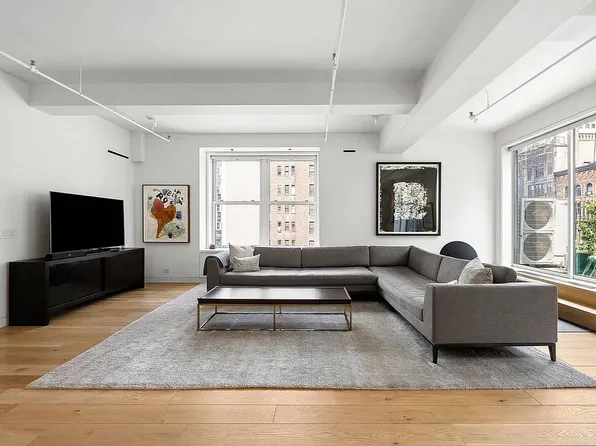 11 W 30th St APT 9R, New York, NY 10001