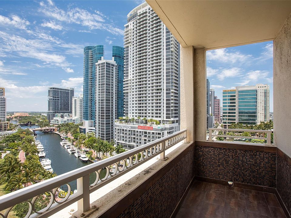 2nd image of 511 SE 5th Avenue #1416