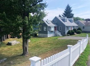 68 Moffatt Rd, Salem, MA 01970