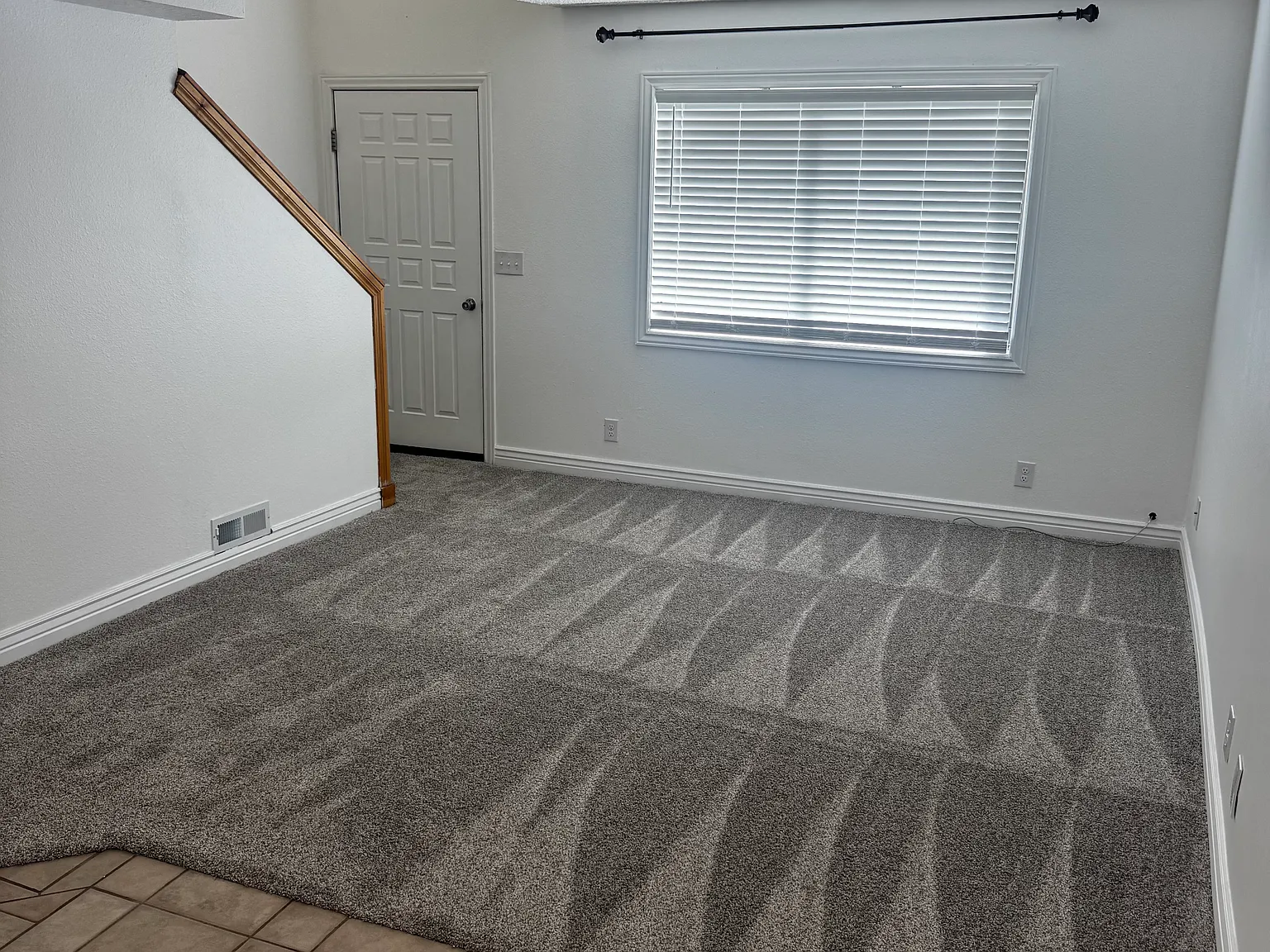 1113 Booth Drive — Photo 2