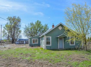 950 E Bonnieview Rd, Grandview, WA 98930