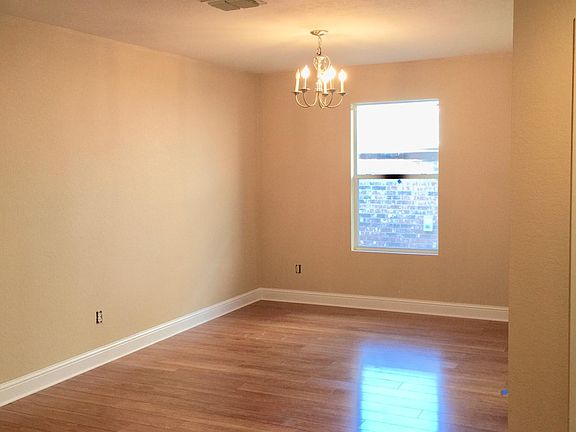 4th image of 1464 Waterford Dr