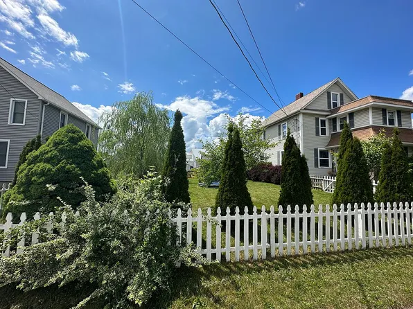 16 Townsend Ave, Corning, NY 14830