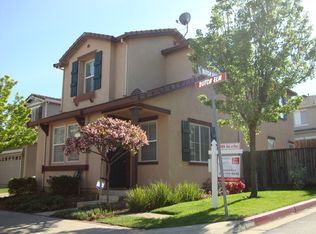 530 Dutch Elm Dr, Hercules, CA 94547