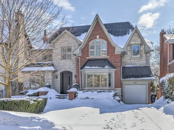 267 Saint Leonards Ave, Toronto, ON M4N 1K9