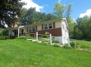 3411 Middle Rd, Jersey Shore, PA 17740