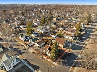 1211 S Lee St, Bloomington, IL 61701