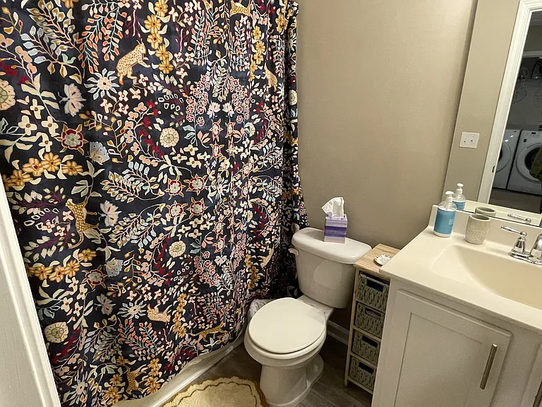 2nd Full Bathroom