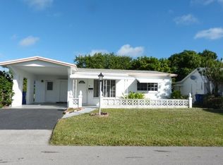 4601 NW 43rd Ct, Lauderdale Lakes, FL 33319