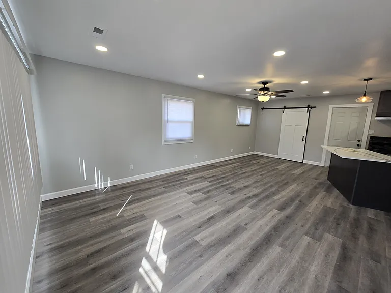 2257 Clark Rd — Photo 2