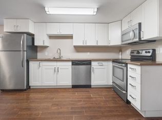 904 Rex Ave, Ottawa, ON K2A 2P7