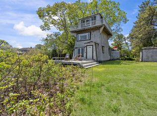 55 West End Avenue, East Quogue, NY 11942