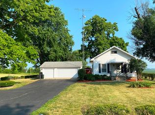 12 Palmyra Rd, Sublette, IL 61081