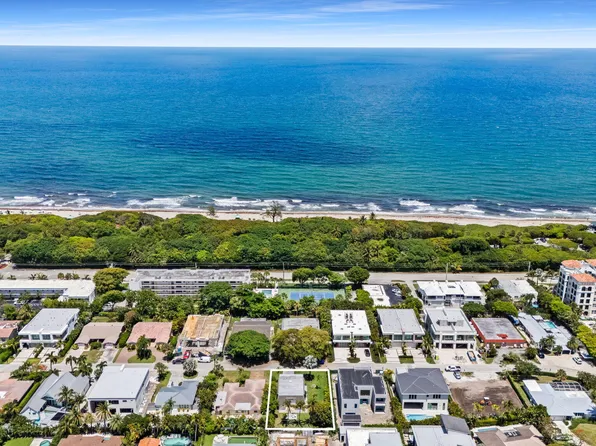 181 NE Wavecrest Way, Boca Raton, FL 33432