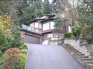 1092 Corona Cres, Coquitlam, BC V3J7J3