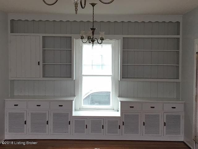 1st image of 838 Clarks Ln