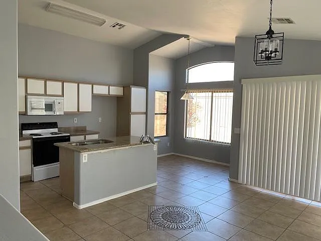 14942 W Country Gables Dr — Photo 6