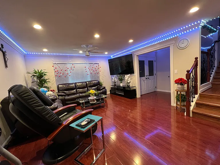2705 Glen Ferguson Cir — Photo 1
