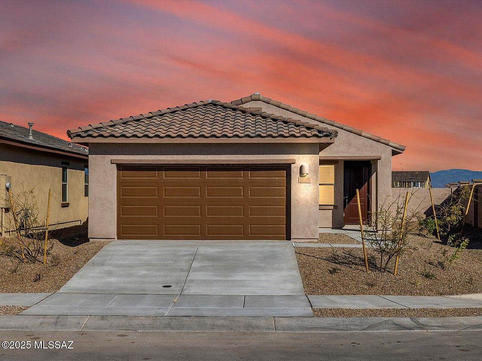 1st image of 852 W Calle Lindo Clavel