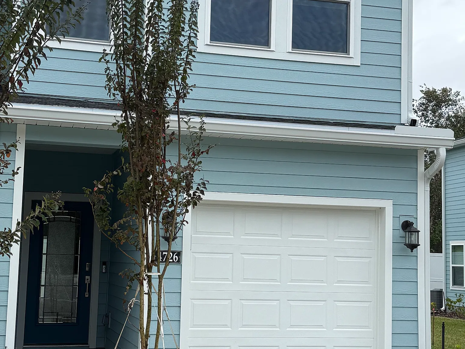 4 bed, 1558 sqft, $2,300 — Photo 2