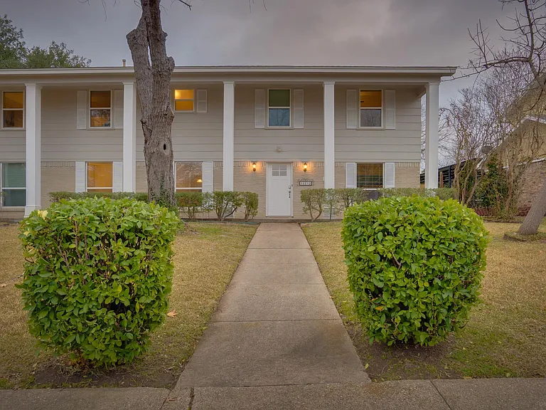 11210 Cotillion Dr — Photo 29