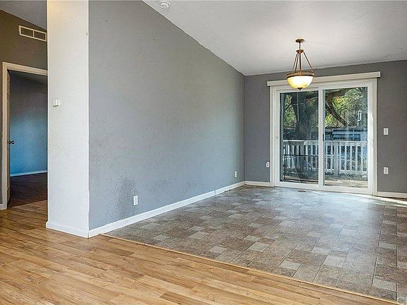 5th image of 3503 Sonoma Way