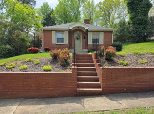 1031 Lanier Ave, Danville, VA 24541