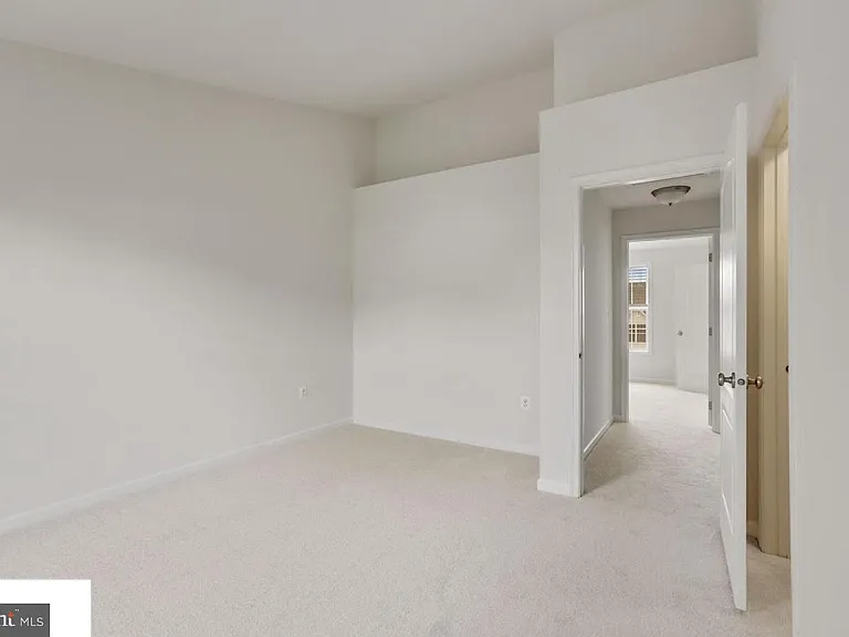 43140 Whelplehill Ter — Photo 18