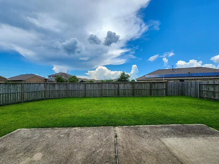 2119 Del Mar Dr — Photo 25