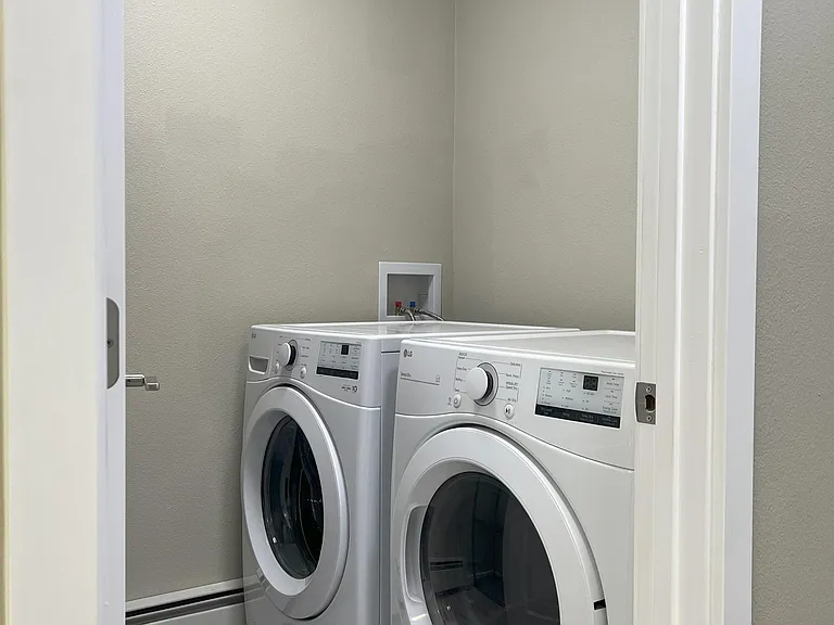 17416 Adams Ln — Photo 26
