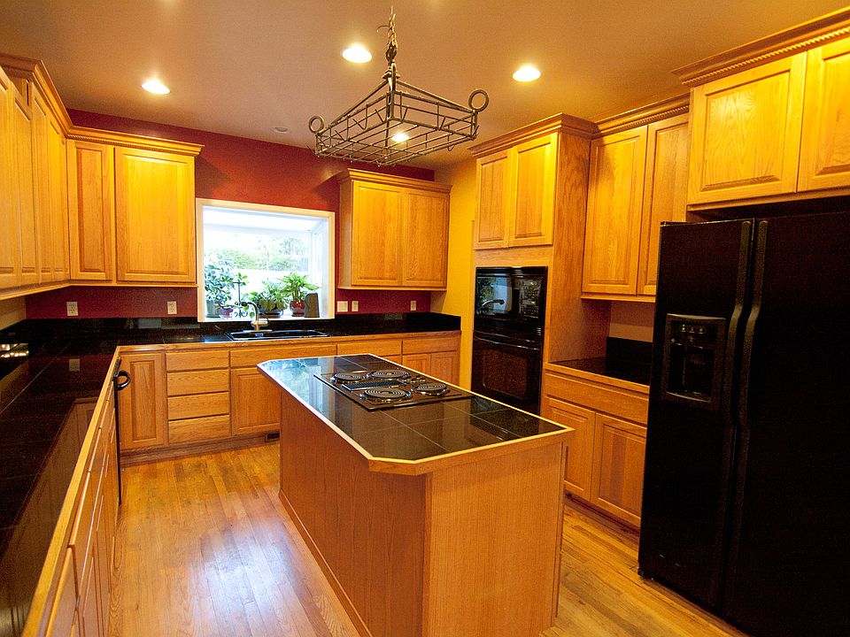 1st image of 2121 219th Ln SE